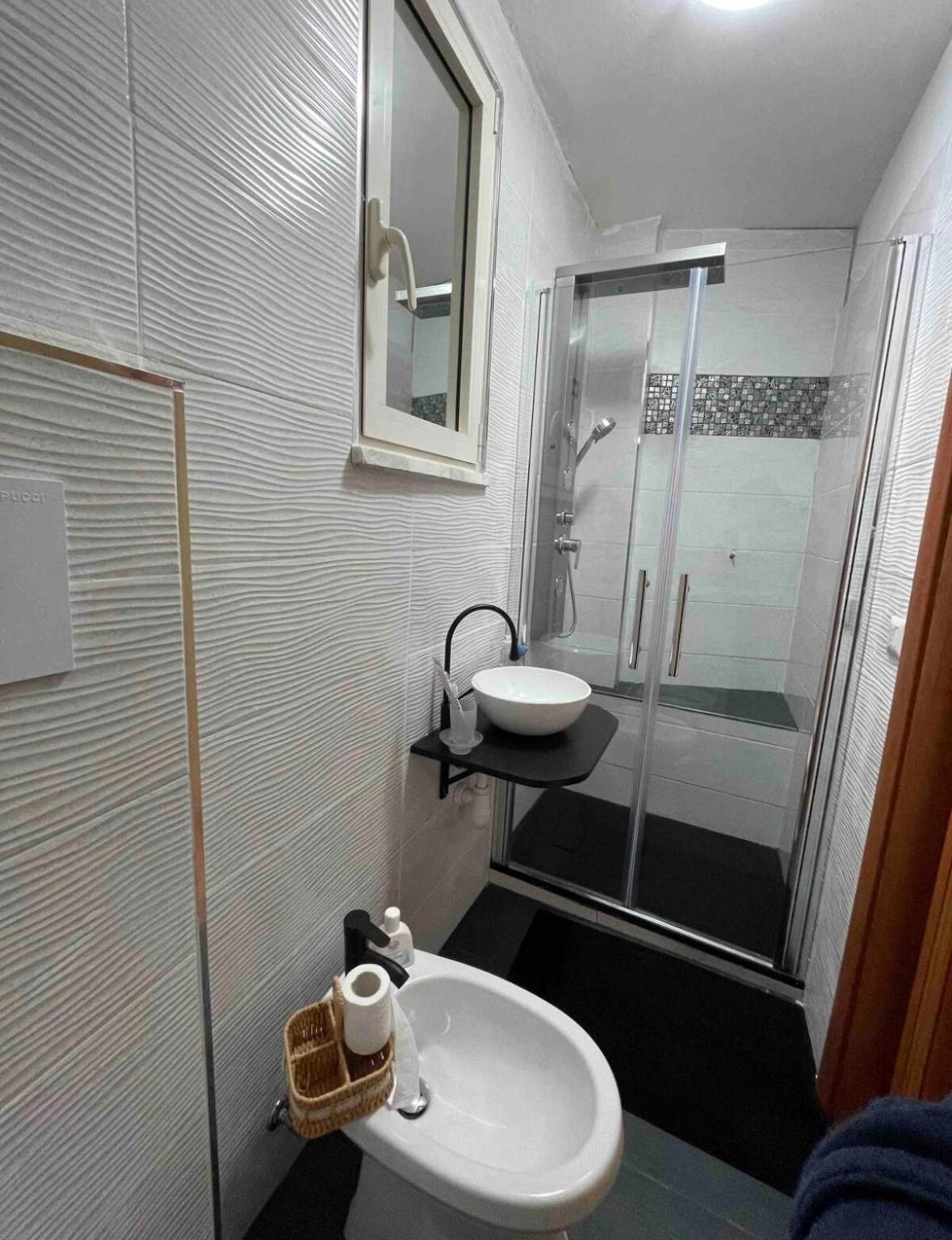 Lisaapartmenthousesalerno Buitenkant foto