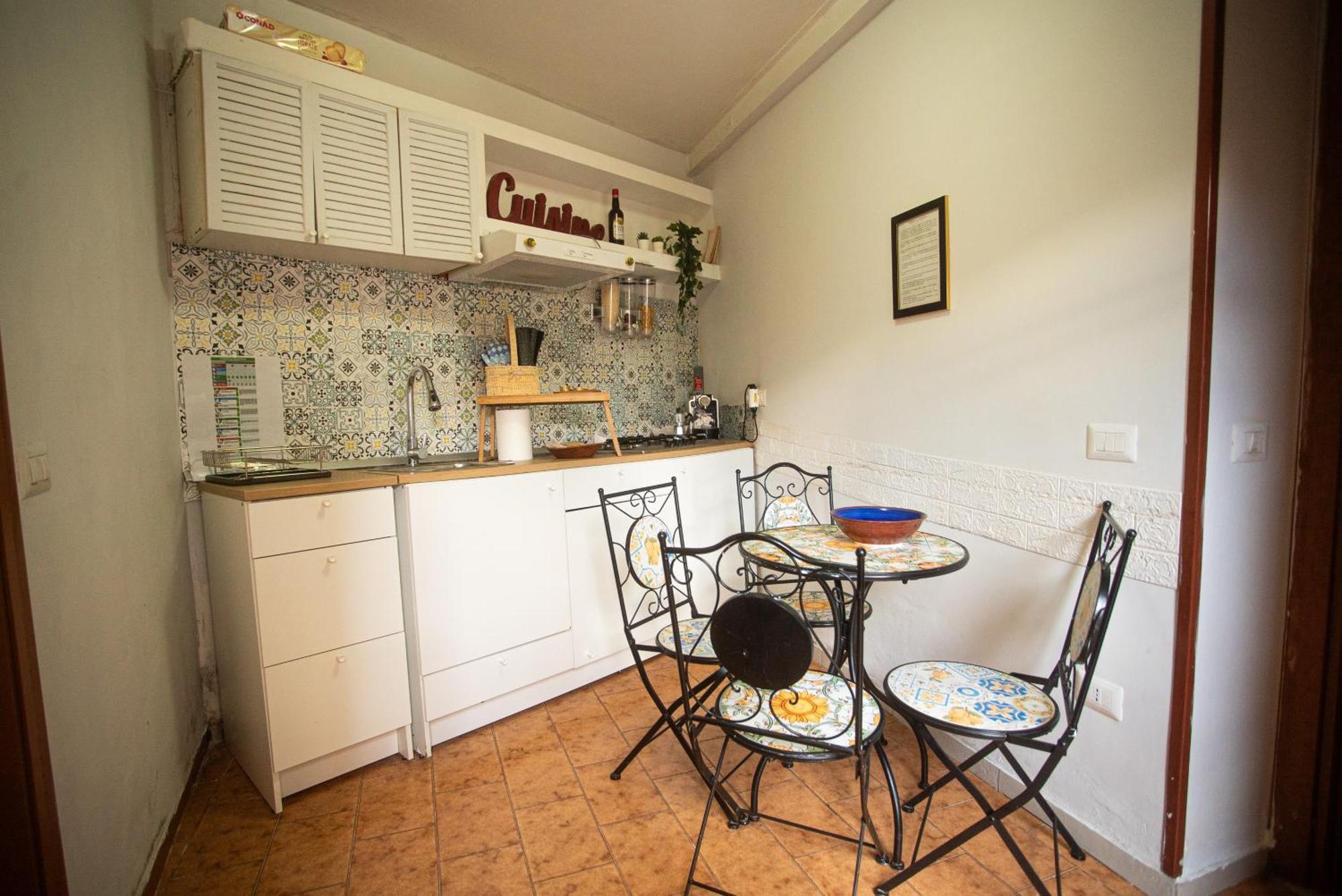 Lisaapartmenthousesalerno Buitenkant foto