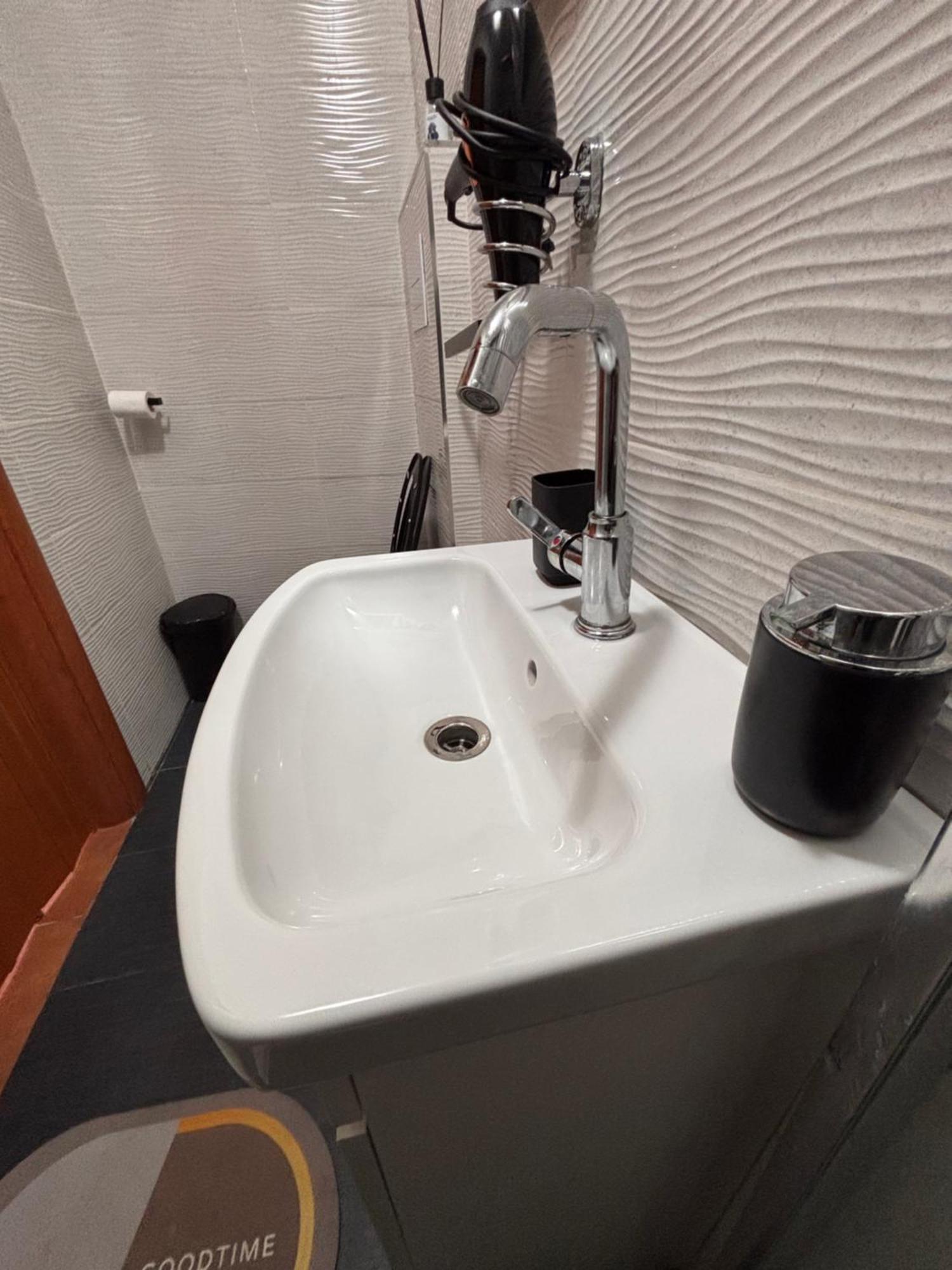 Lisaapartmenthousesalerno Buitenkant foto
